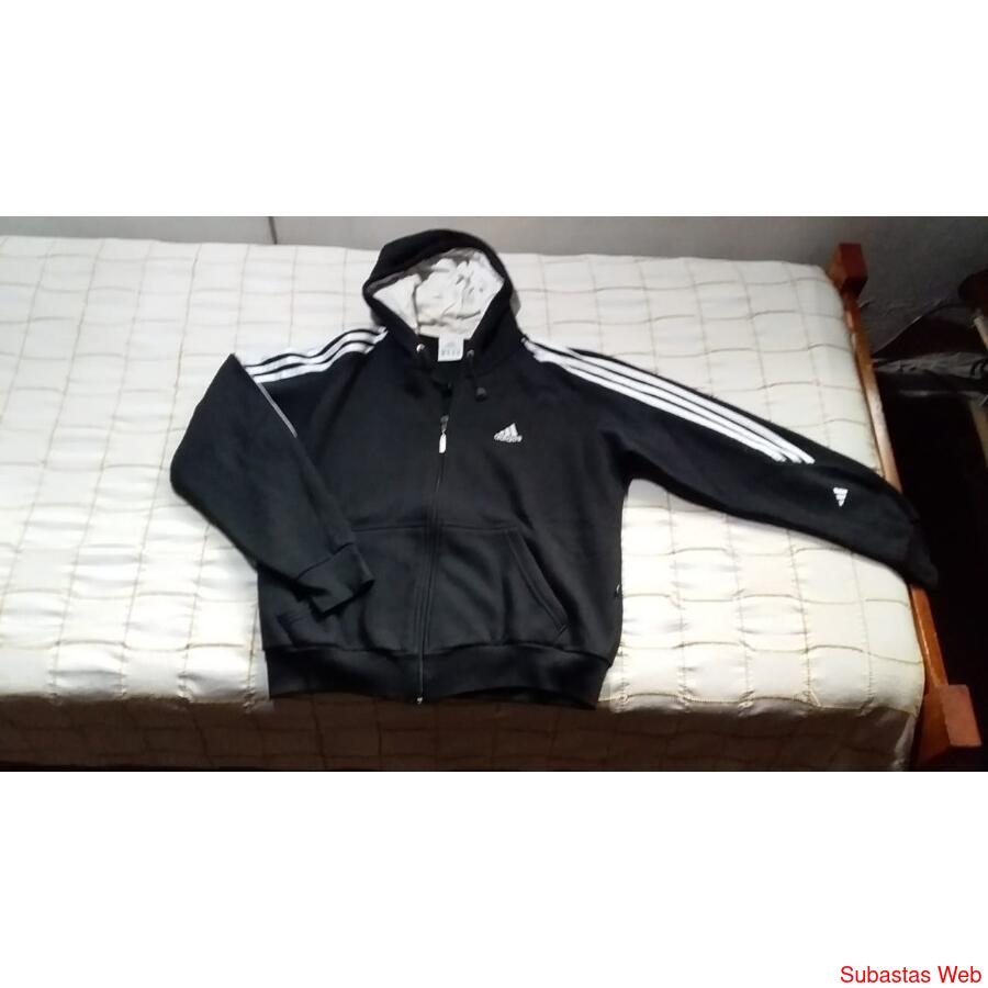 BUZO ADIDAS CON CAPUCHA opilarsur