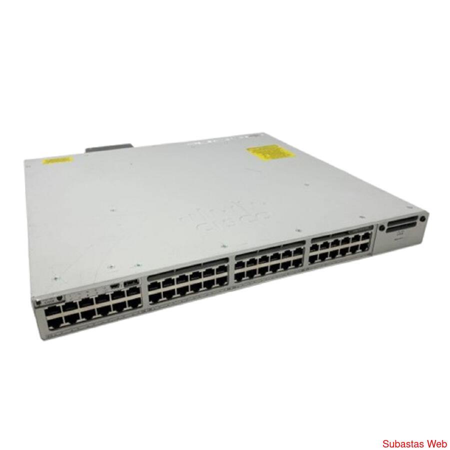 Switch Cisco Catalyst 9300 48 puertos PoE