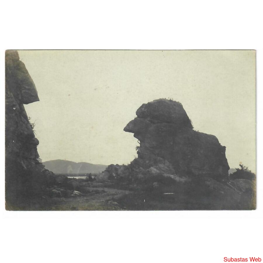 BRASIL • CABEÇUDAS • PEDRA DO BICO DO PAPAGAIO